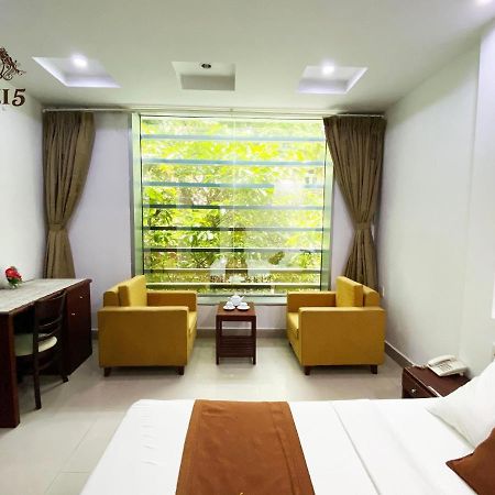 Cozi 5 Hotel&Apartment Thành Pho Ho Chí Minh Esterno foto