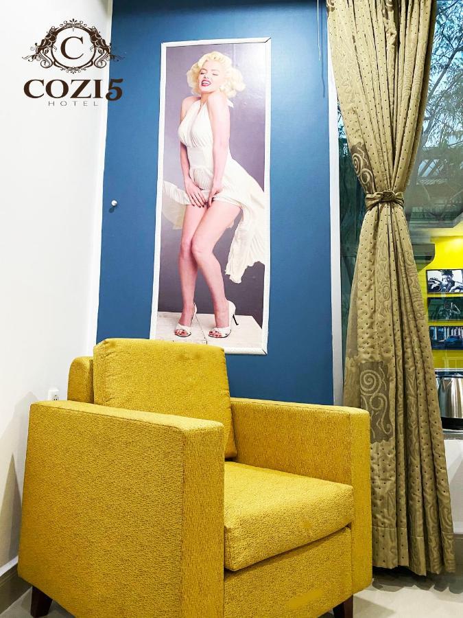 Cozi 5 Hotel&Apartment Thành Pho Ho Chí Minh Esterno foto