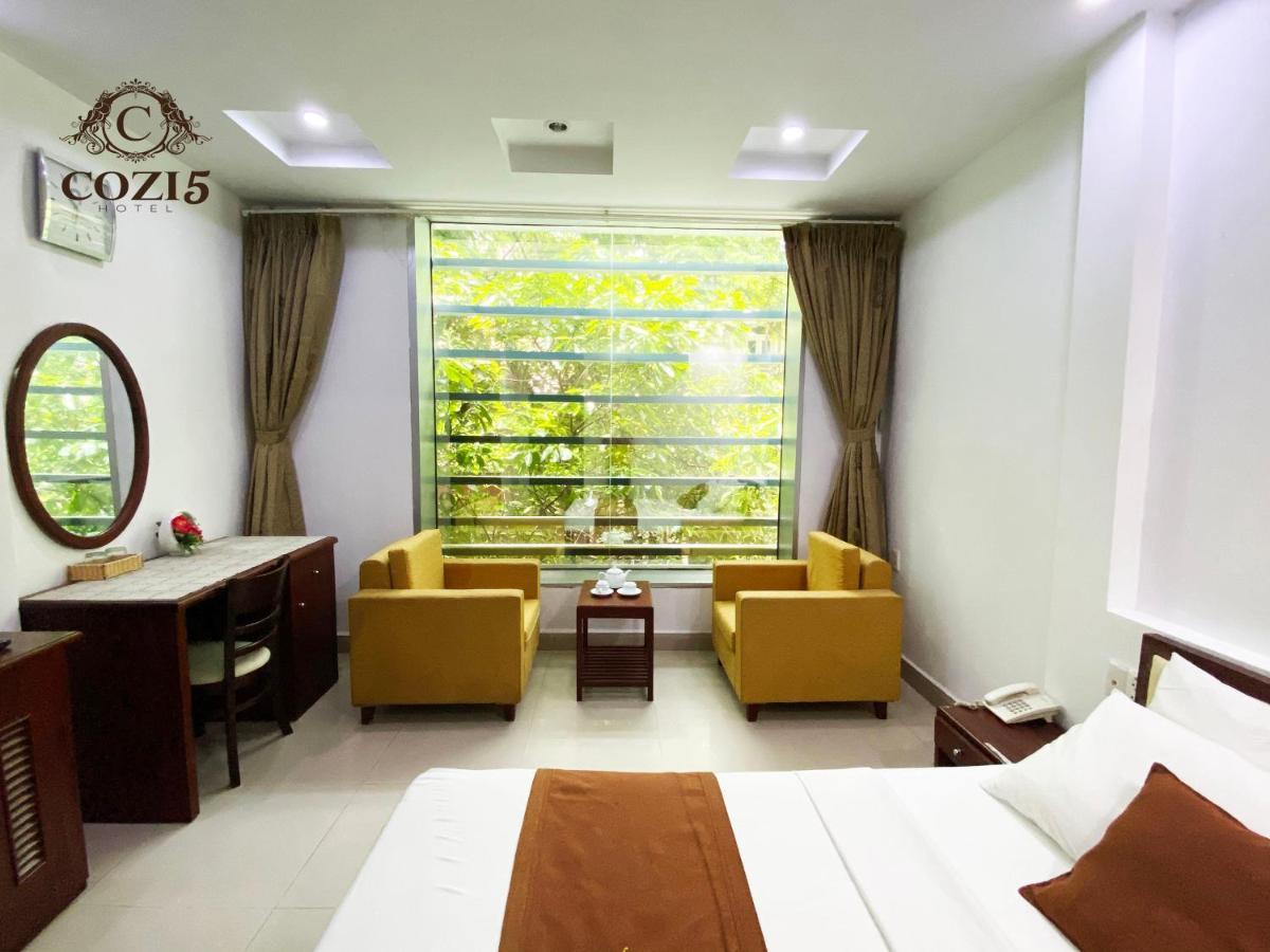 Cozi 5 Hotel&Apartment Thành Pho Ho Chí Minh Esterno foto