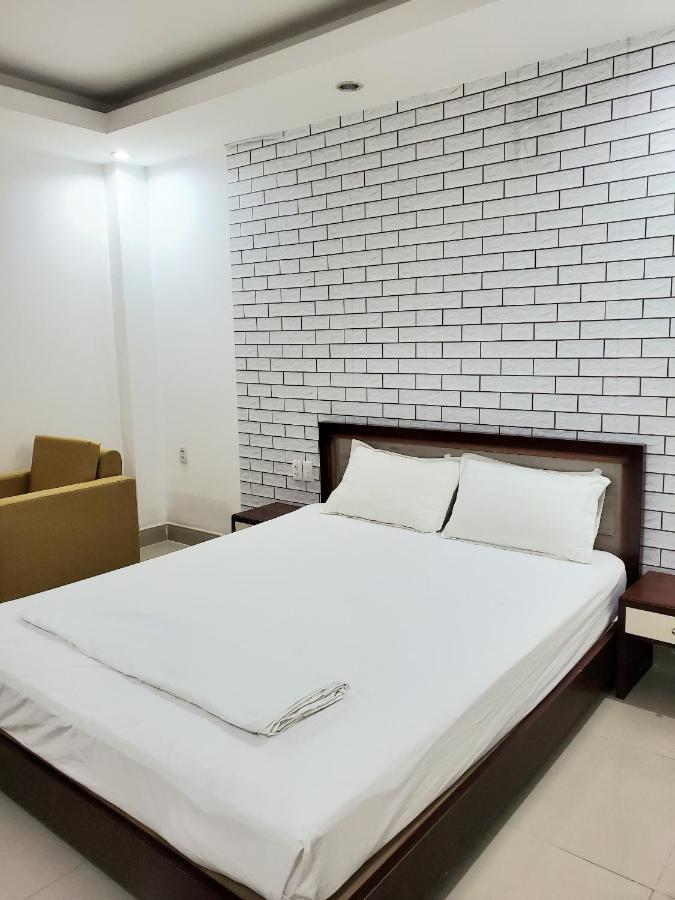 Cozi 5 Hotel&Apartment Thành Pho Ho Chí Minh Esterno foto